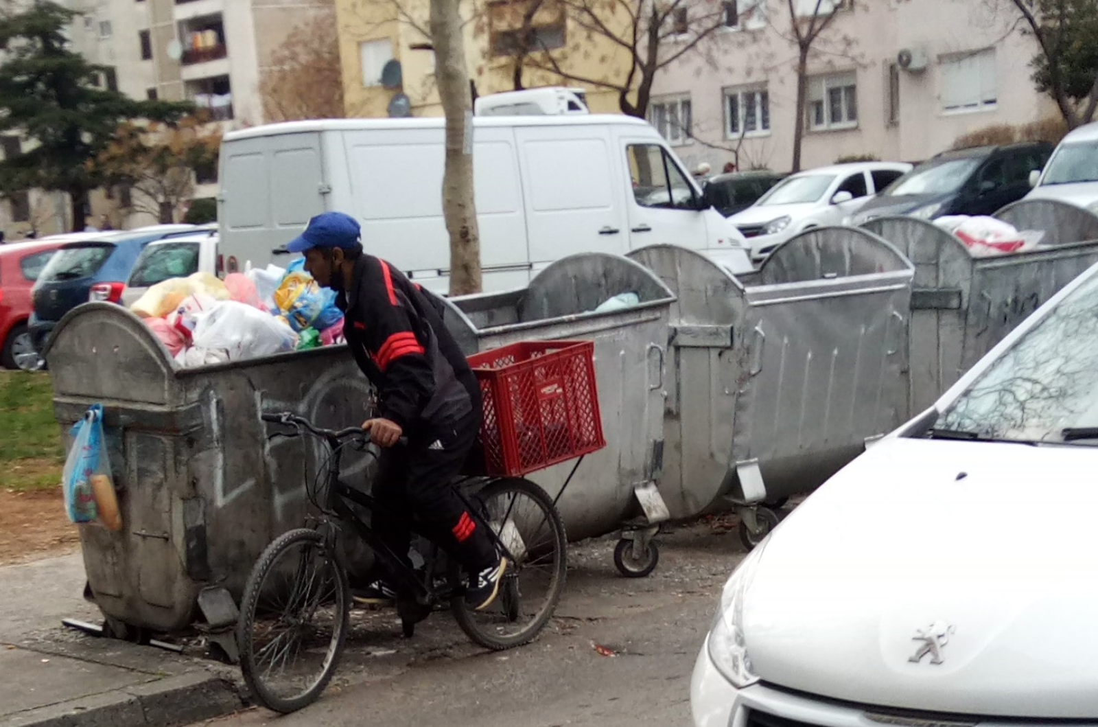 sakupljač sek sirovina -min
