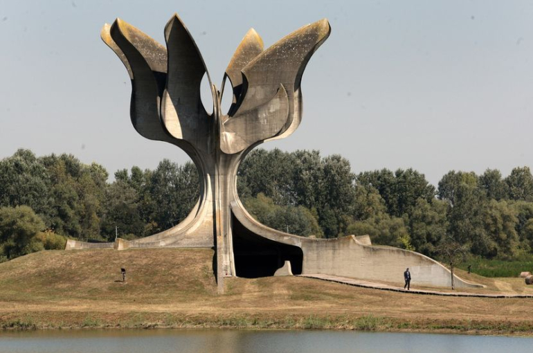 tan2021-9-131433235940-830x0-min