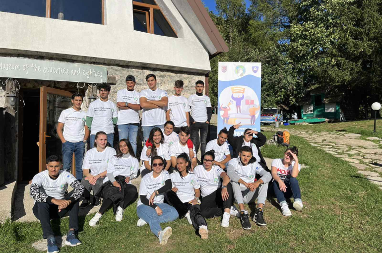 Zajednička fotografija --min