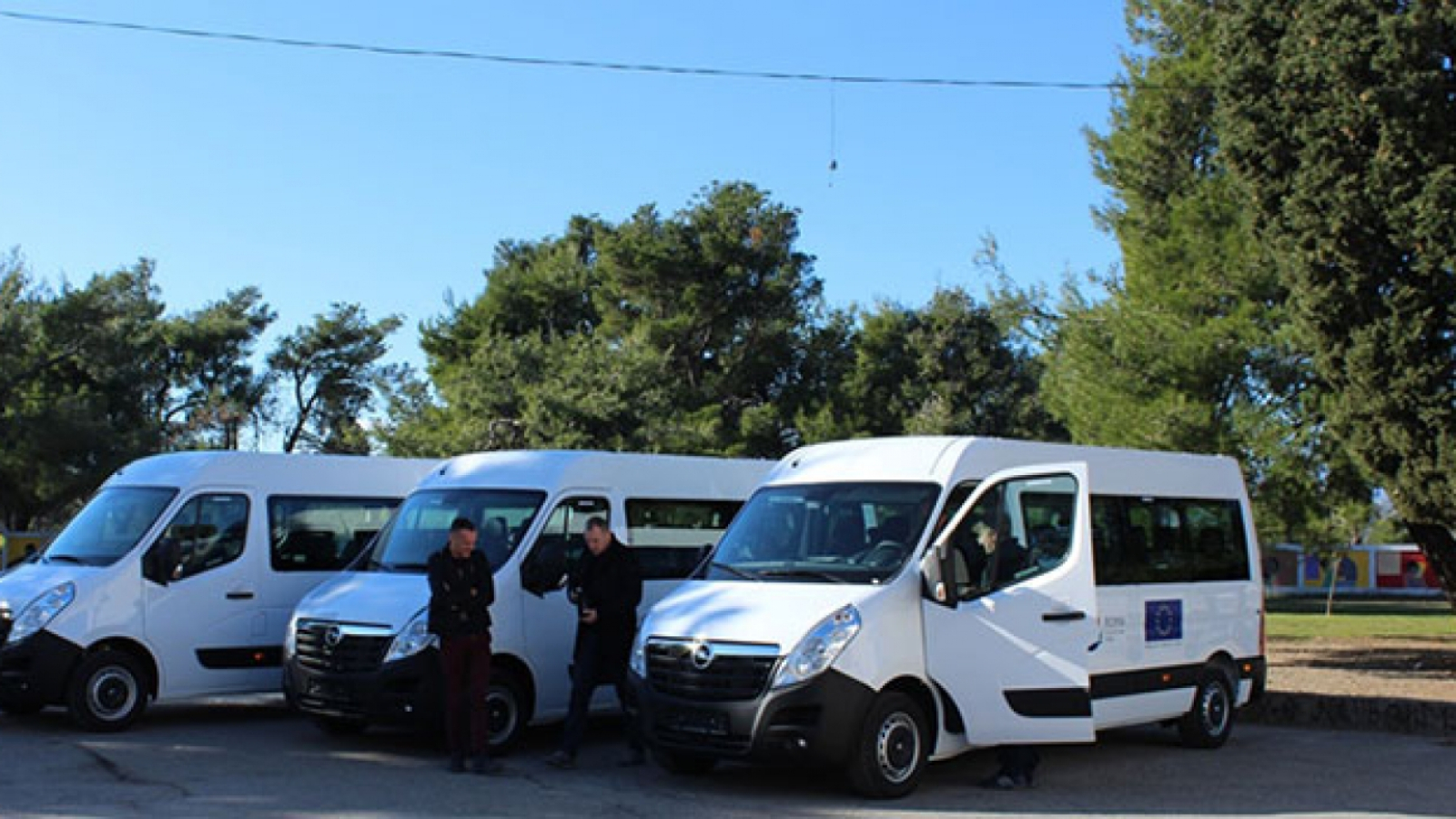 kombi-veliki-min-1300x731