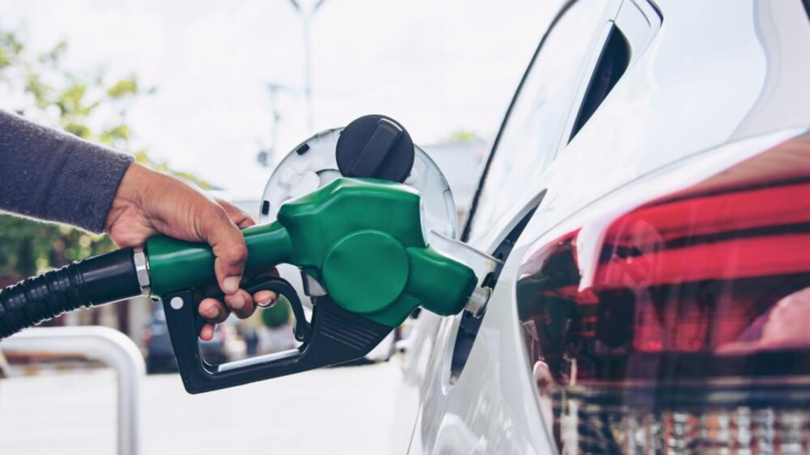 5399216_gorivo_ls-min