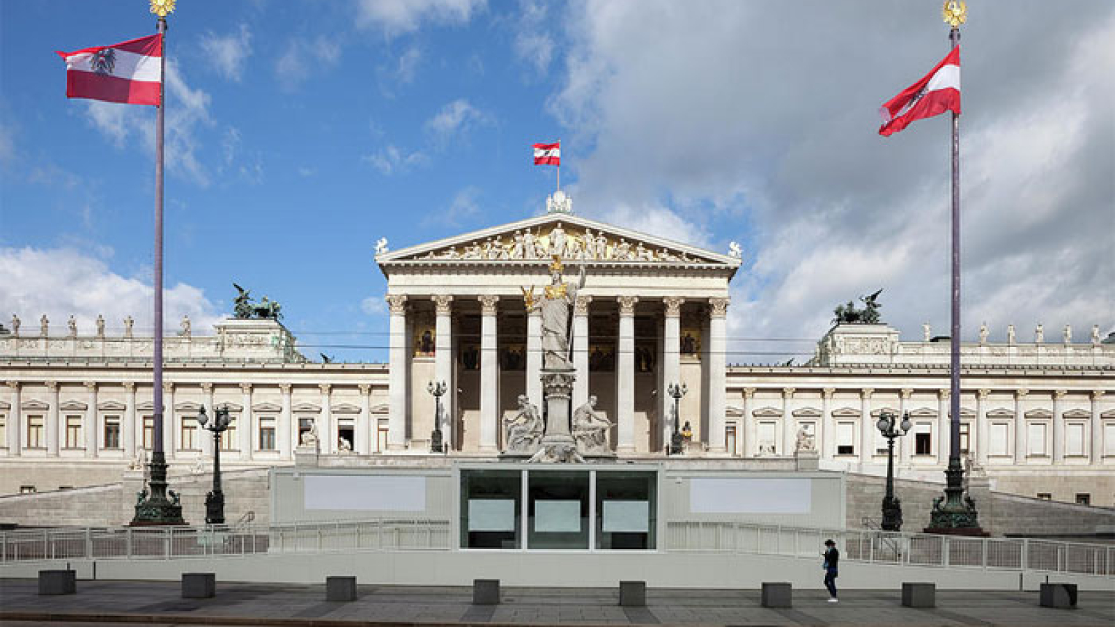 austrijski-parlament-min